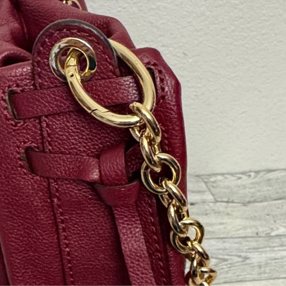 Henri Bendel Shoulder Bag - Picture 8 of 13